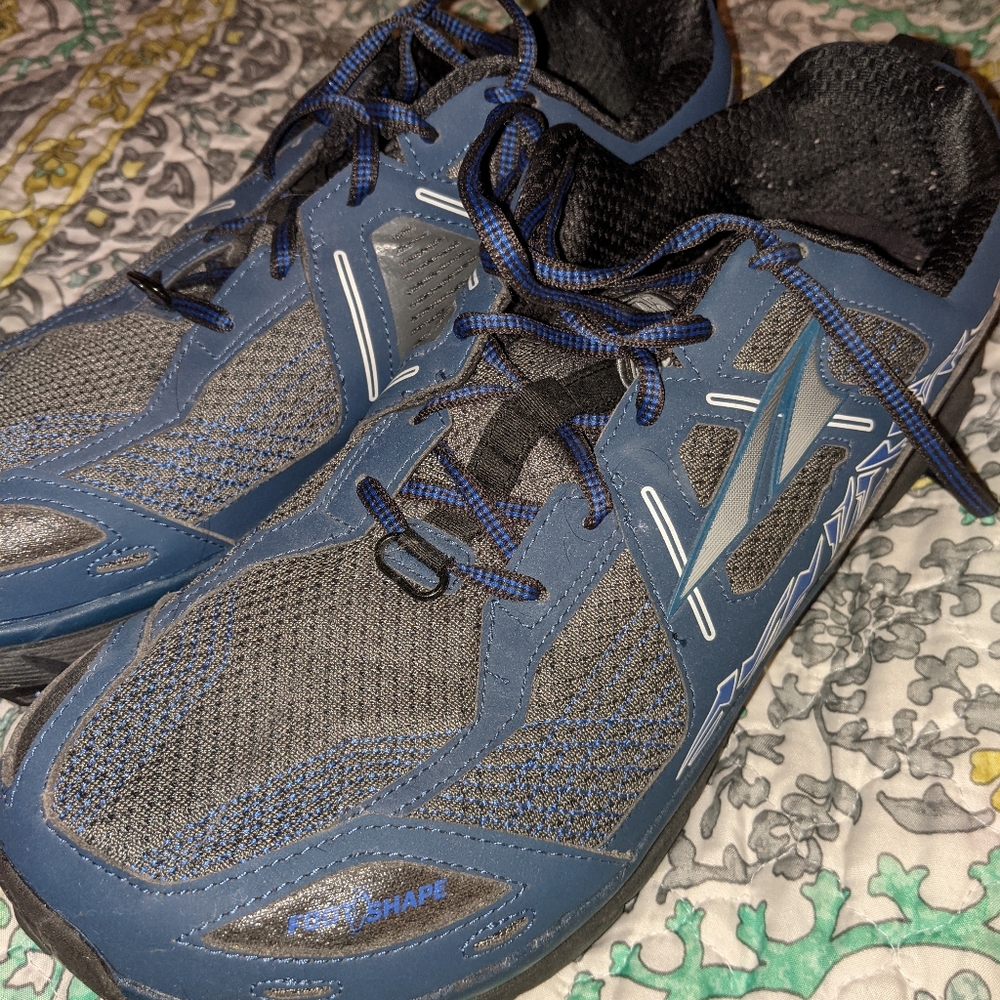 Altra Lone Peak Trail Running Shoes